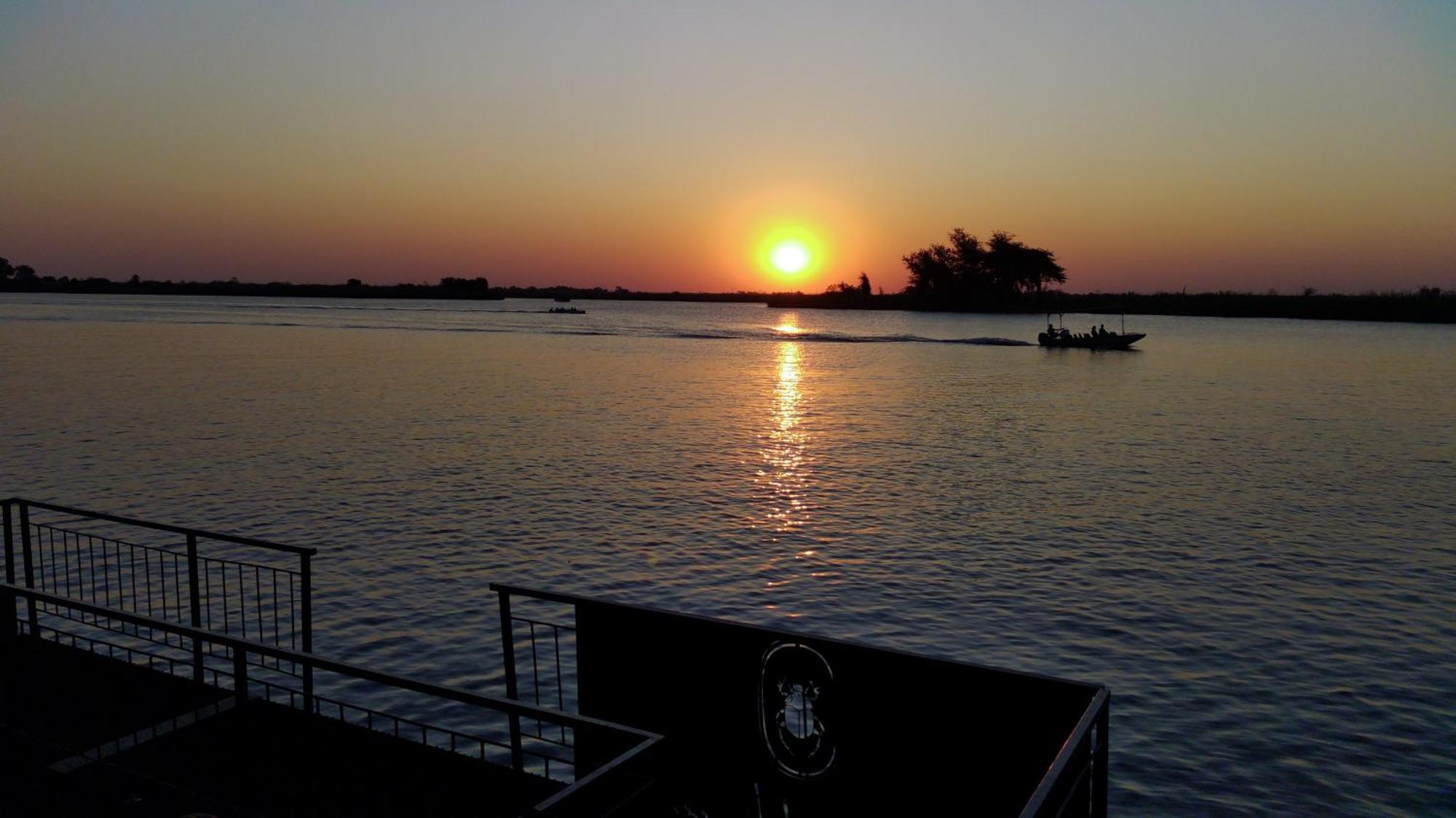 Chobe House Villa And Chalets Kasane Eksteriør billede
