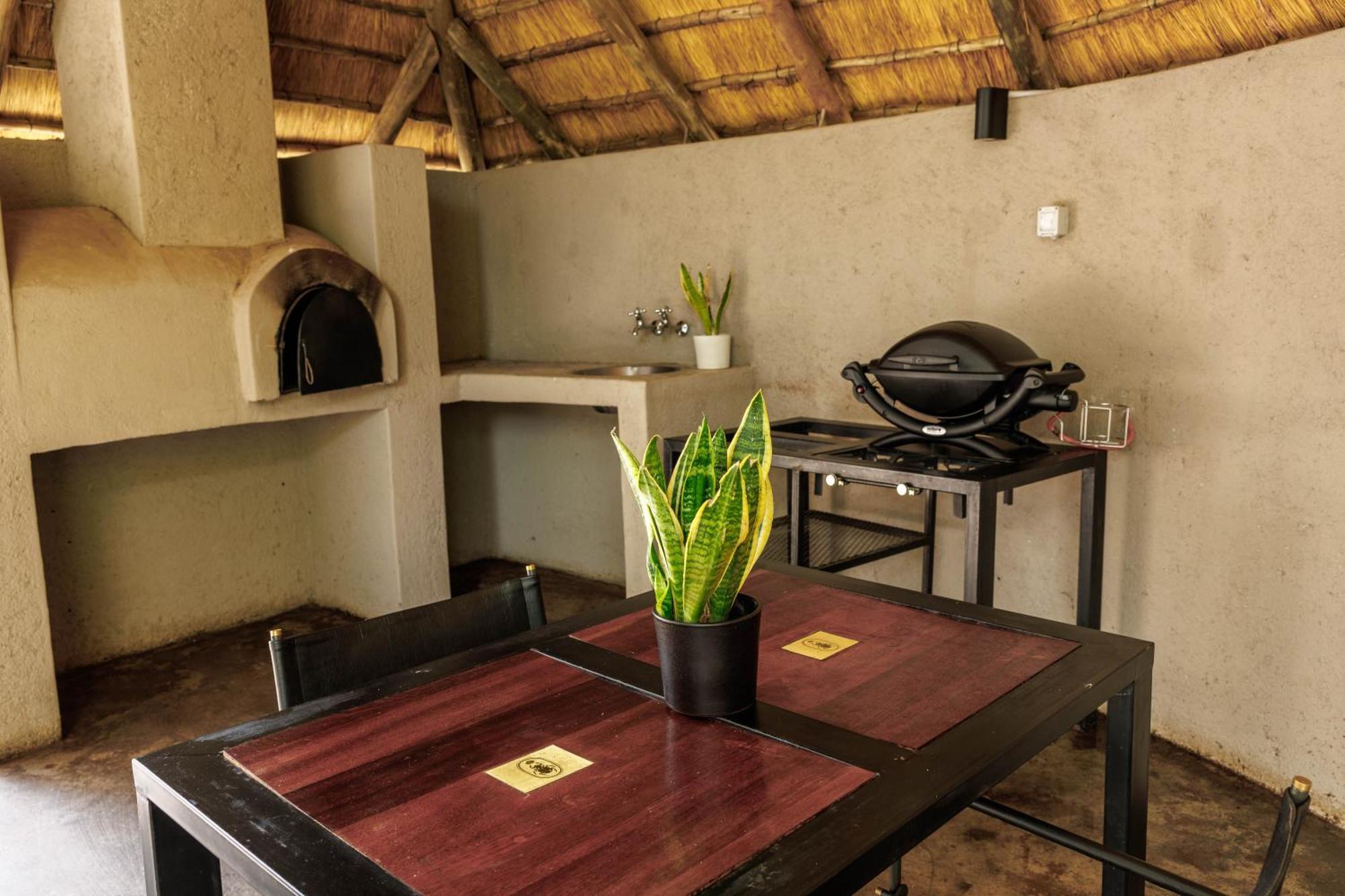 Chobe House Villa And Chalets Kasane Eksteriør billede