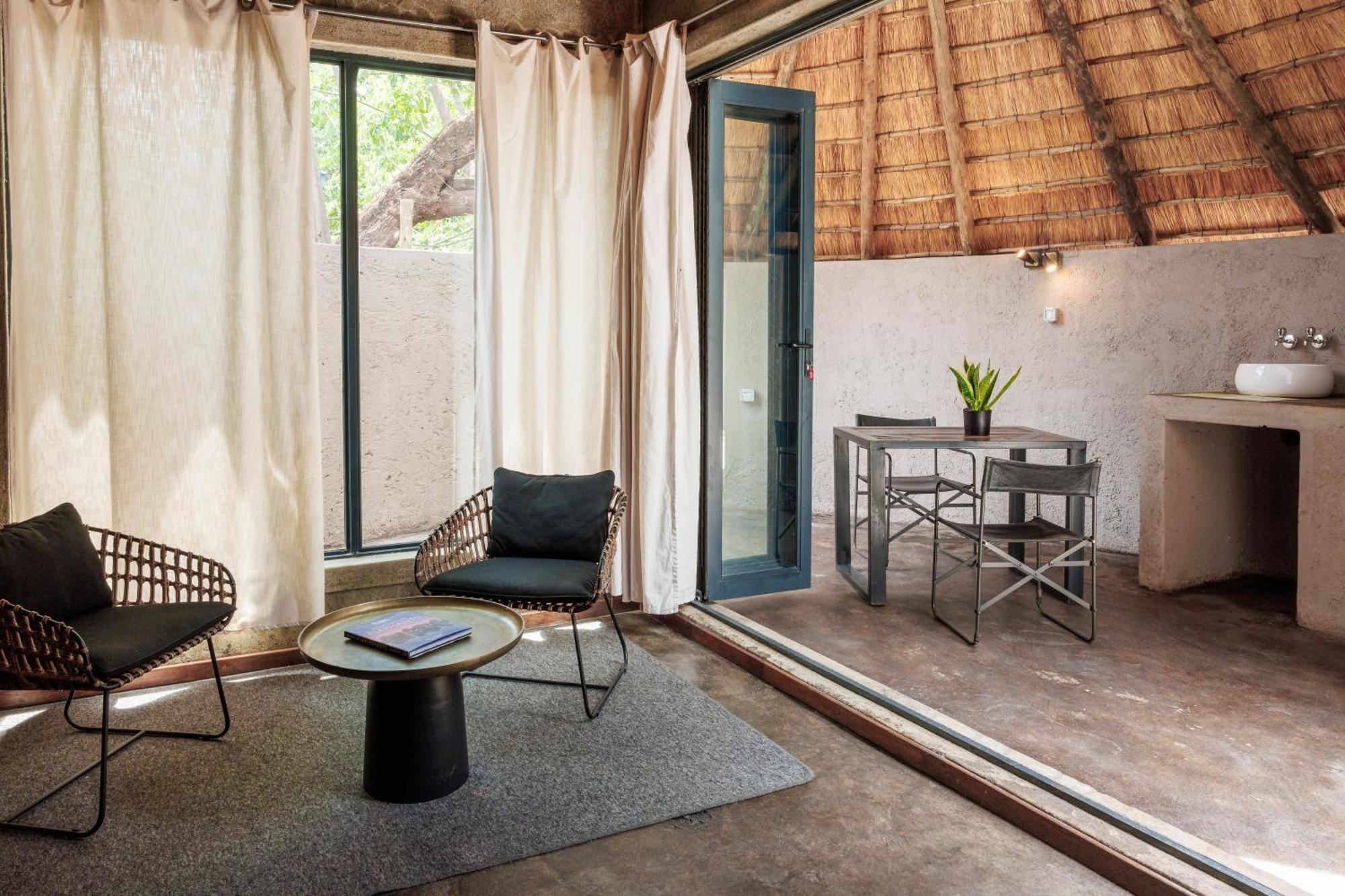 Chobe House Villa And Chalets Kasane Eksteriør billede